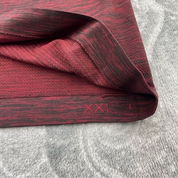 Lululemon Metal Vent Tech 1/2 Zip - Picture 5 of 5